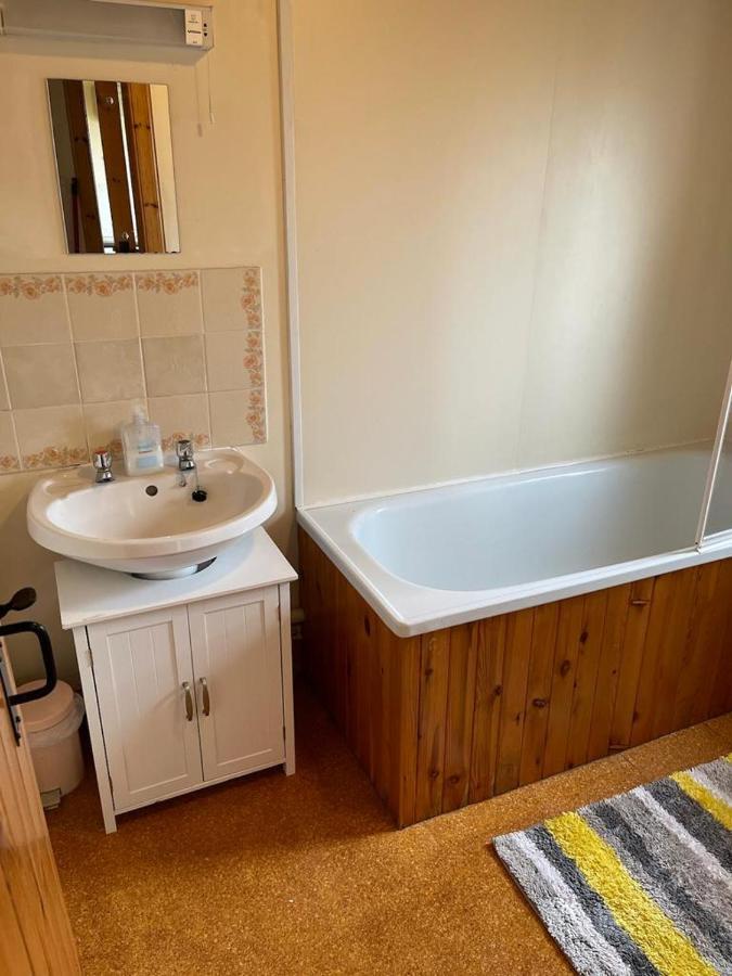 The Old Ferryhouse Apartment พอร์ตแอพพิน ภายนอก รูปภาพ